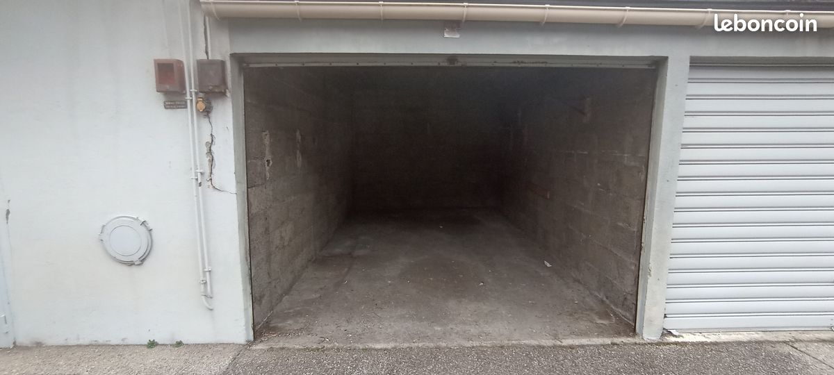 Garage box Grenoble