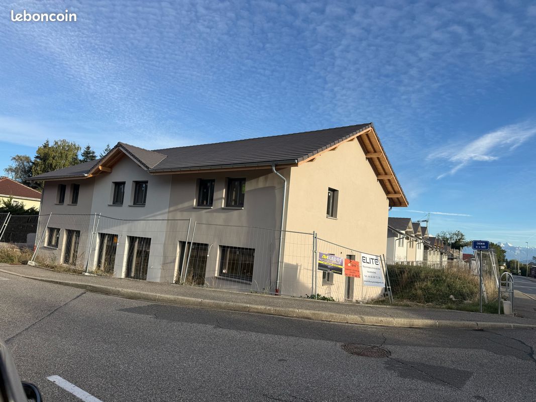 Maison 5 pièces 137 m² · à Cessy · 137 m² · 615 000 €