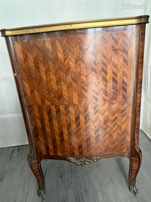 Commode style Louis XV en bois de violette et marbre rose (image 8)