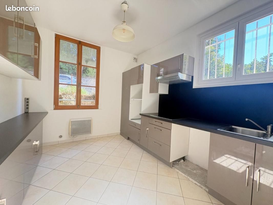 Appartement 3 pièces 62 m² · à Nice · 62 m² · 1 150 €/mois