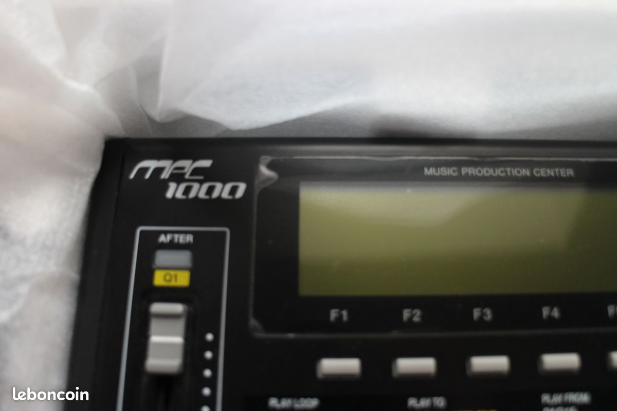 Akai MPC 1000 Black JJOS 3.16 comme neuve (image 3)