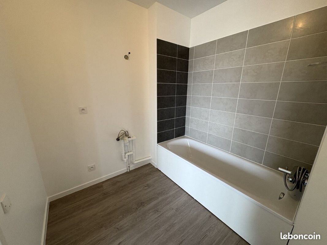 Appartement a louer saint-priest - 3 pièce(s) - 62 m2 - Surfyn