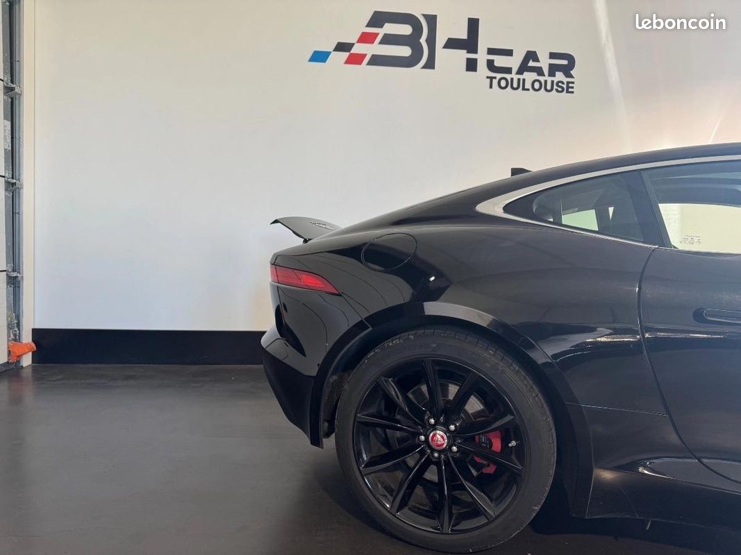 Jaguar F-type COUPE SURALIMENTE 3.0 340 R-DYNAMIC BVA (image 3)