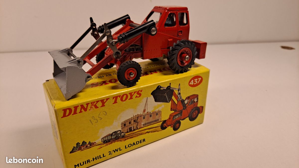 Dinky toys angleterre ref: 2wl tracto-pelle muir hill - Jeux