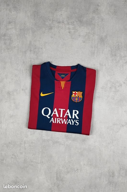 FC Barcelone Maillot domicile 2016/17 MESSI 10