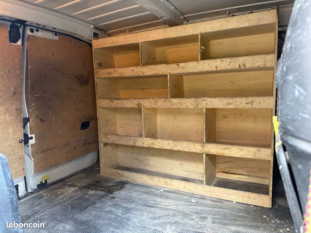 CITROEN BERLINGO Taille M BlueHDi 100 SS BVM6 Feel Pack (image 4)