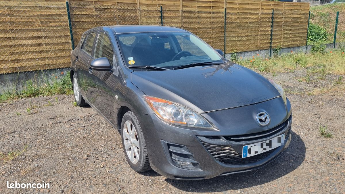 Mazda 3 1.6 MZ-CD 110 Elégance (image 2)