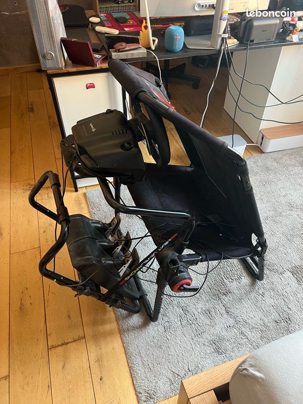 Setup Simracing complet : Siège Next Level Racing + Volant Logitech G920 (Xbox/PC) - État neuf (image 2)