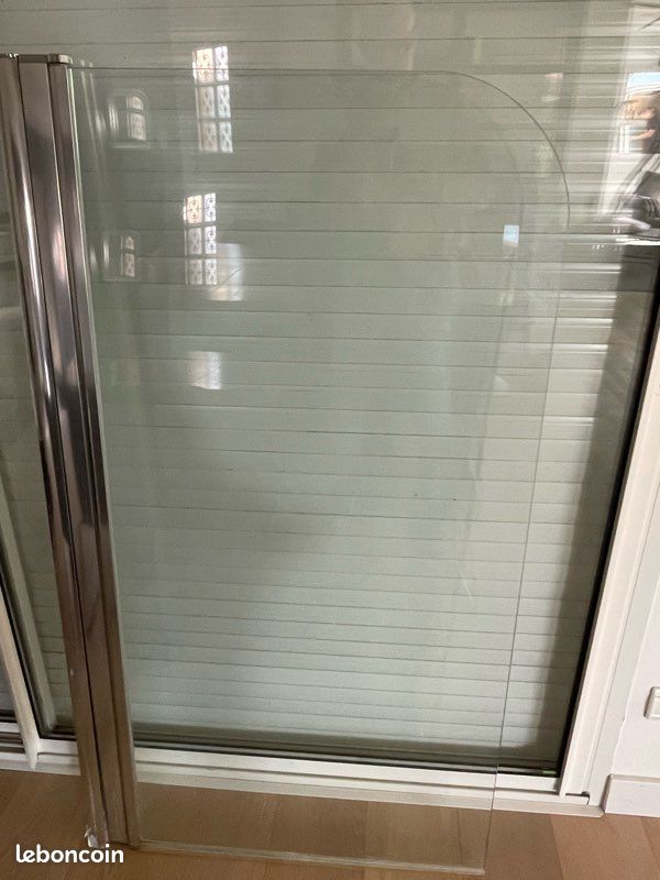 Paroi de douche (image 1)