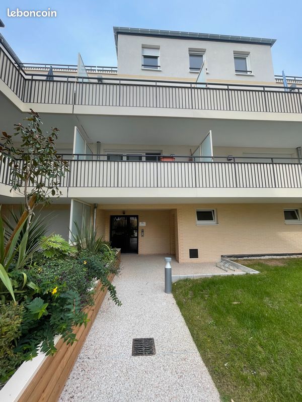 Appartement 3 pièce(s) 59 m²à louer Dammarie-les-lys