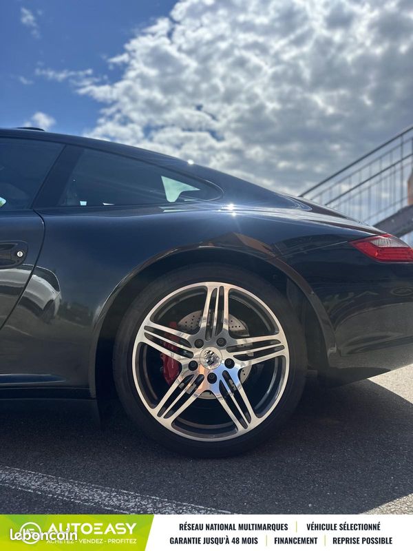 Porsche 911 3.8 FLAT 6 CARRERA 4S (image 25)