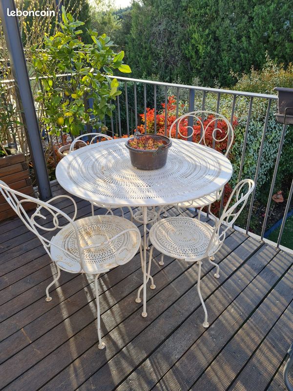 Table fer forgé (image 1)