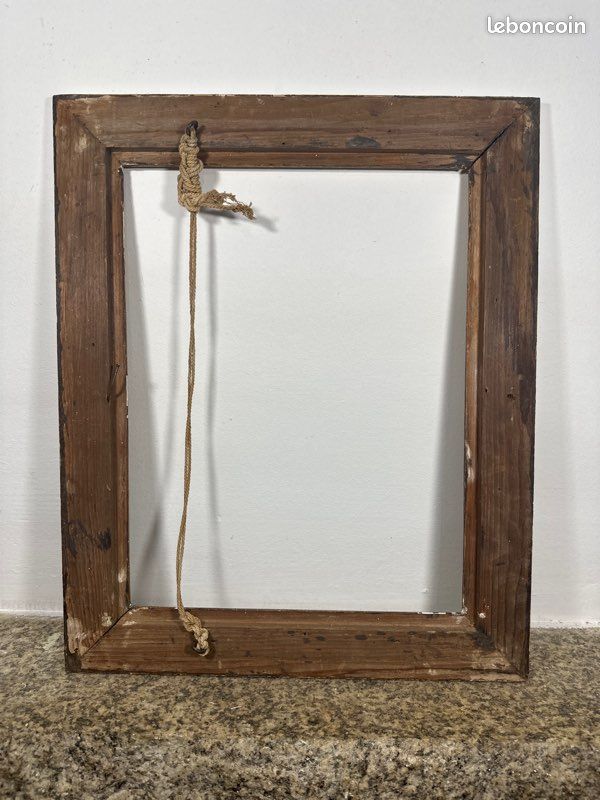 Cadre De Tableau Ancien Occasion - Dimensions Feuillure 48,5 X 41,5 Cm - Référence N°227 - En Bon état