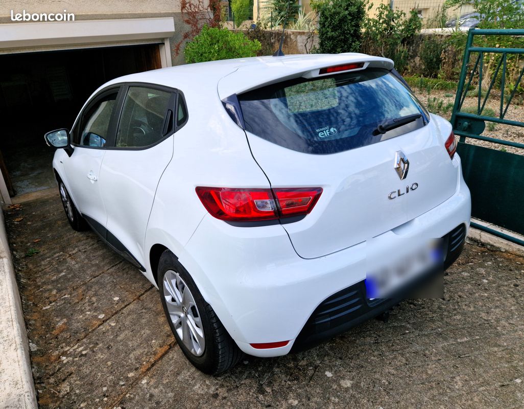 Renault Clio 1.2 16V 75 ch Trend – 2018 – 20 500 km – 1ère main – État proche du neuf (image 2)