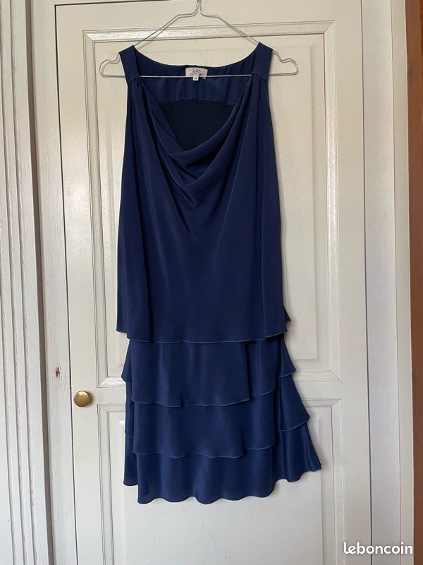 Gerard Darel Robe en laine Gérard Darel Noir ref.736731 - Joli Closet