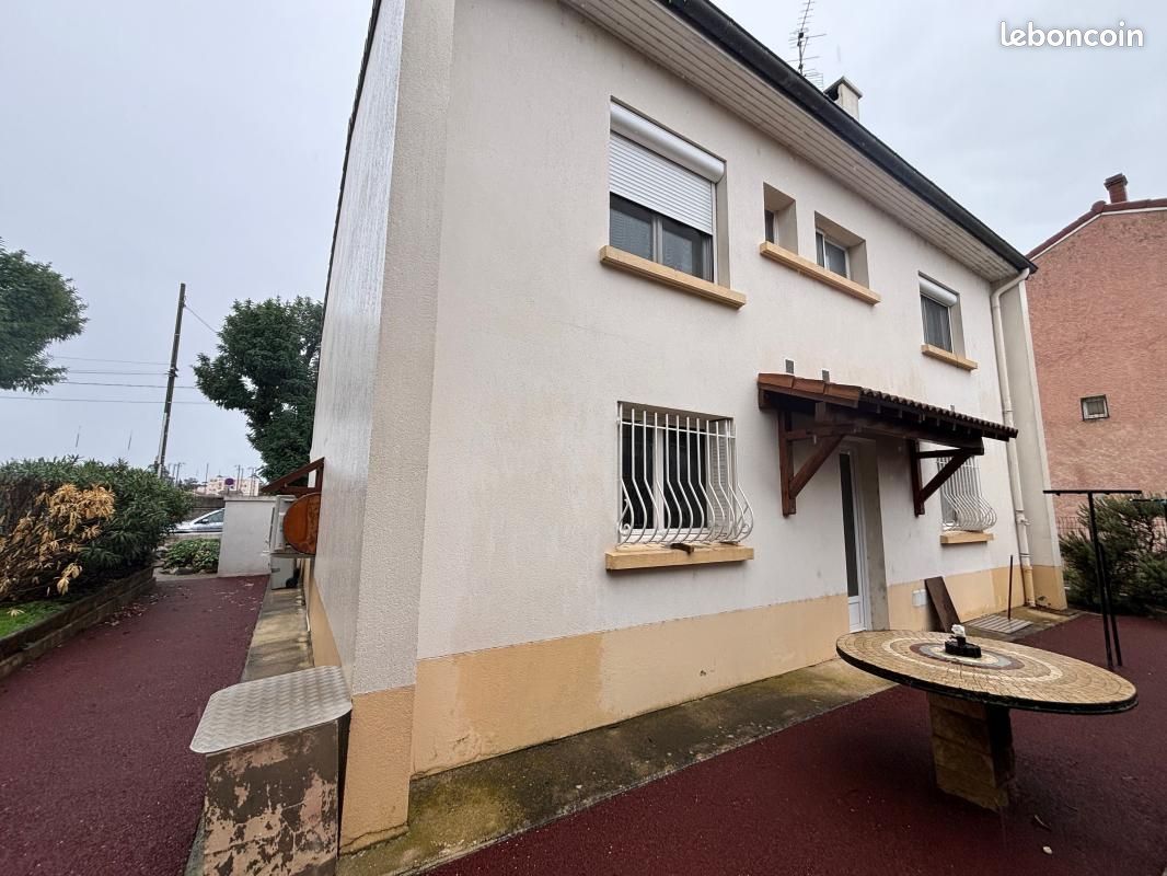 Maison 4 pièces 121 m² · à Romans-sur-Isère · 121 m² · 219 000 €