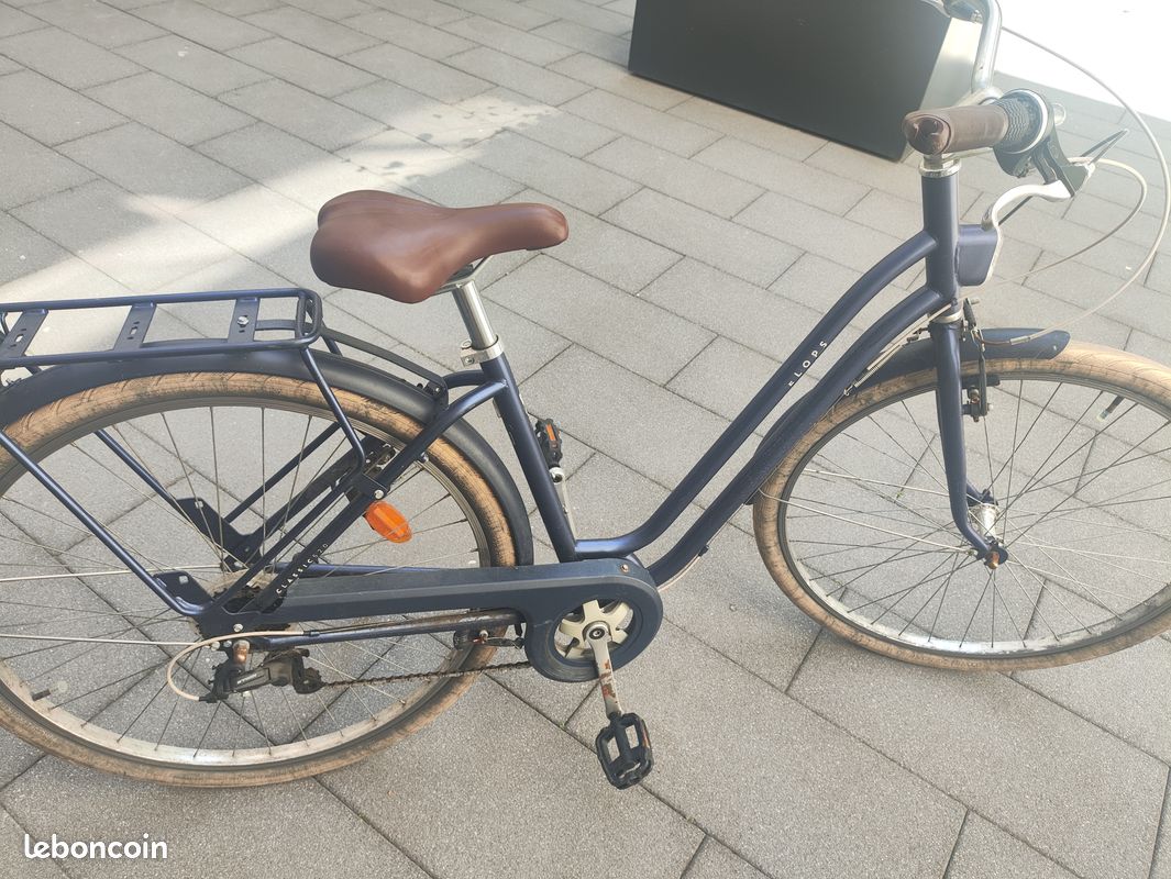 Roue Velo De Ville Elops 520 Cadre Bas Roue Elops 520 Dynamo 520