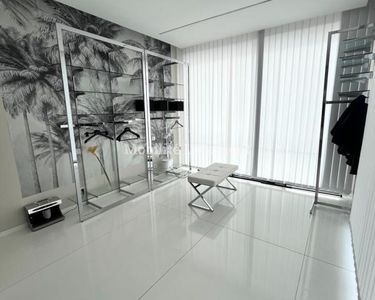 Maison 1 250 000 € - 251 m²