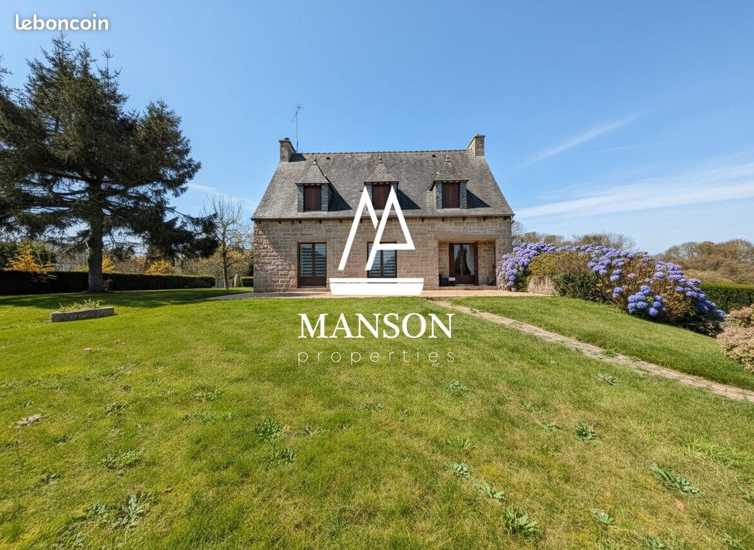 Maison 6 pièces 140 m² · à Le Vieux-Marché · 140 m² · 266 000 €