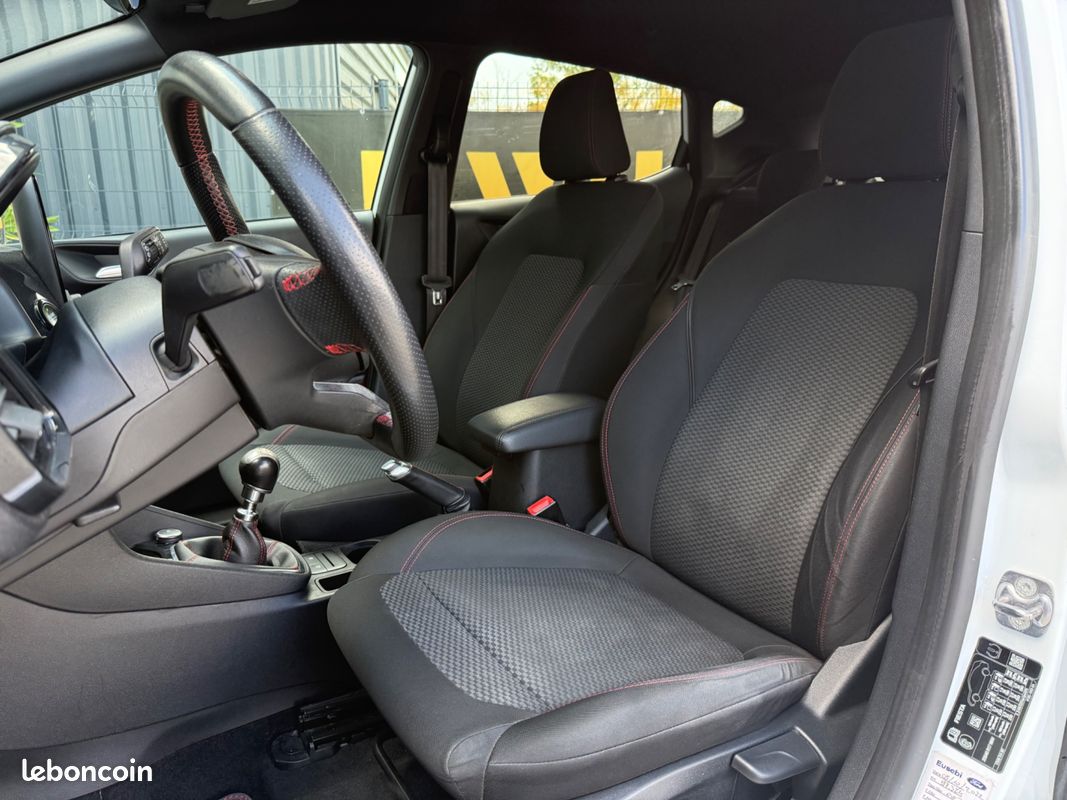 Ford fiesta 1.5 tdci st-line 85ch / camera recul / carplay (image 23)