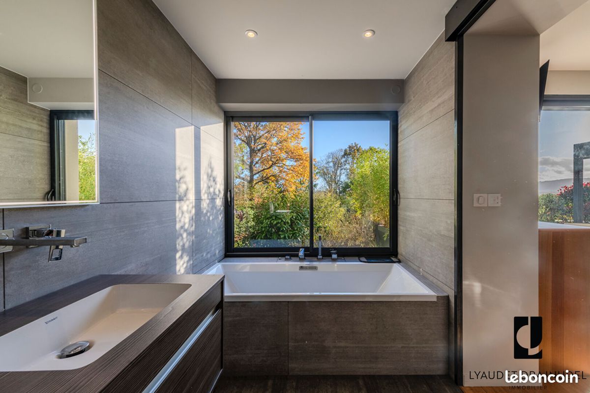Propriété 5 pièces 172 m² (image 15)