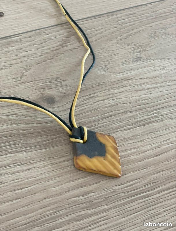 Collier en terre cuite (image 4)