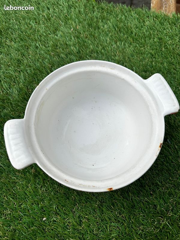 Ancien DESSOUS DE PLAT en FONTE EMAILLEE ORANGE , ROND .vin