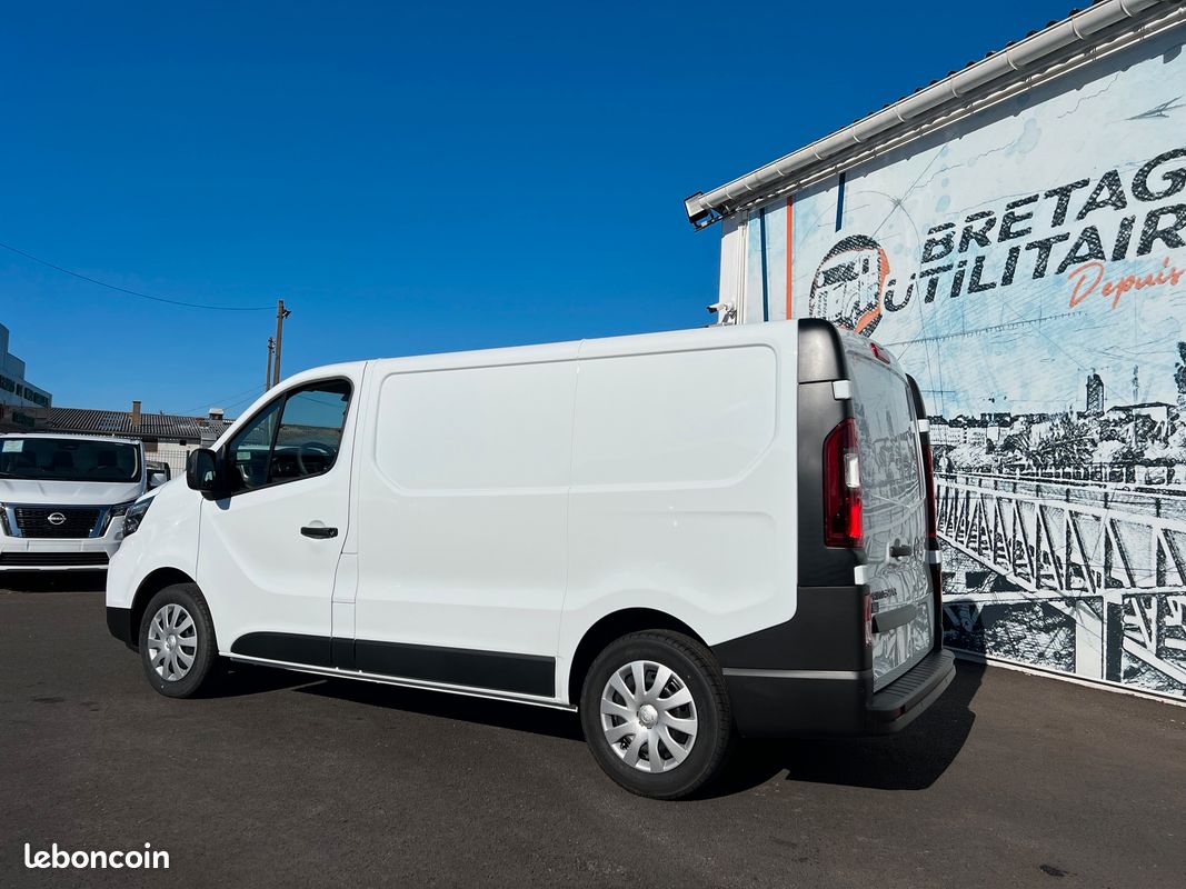 25450 ht Nissan Primastar L1H1 130 cv + Kit Bois + Carplay (image 4)