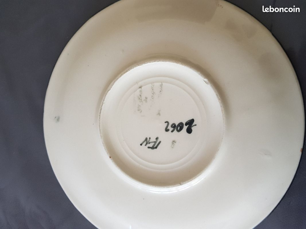 2 tasses et 2 sous tasses faïence poterie (image 4)