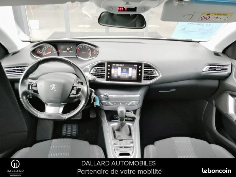 Peugeot 308 SW 1.2 PureTech 130ch Allure S&S EAT6 (image 8)
