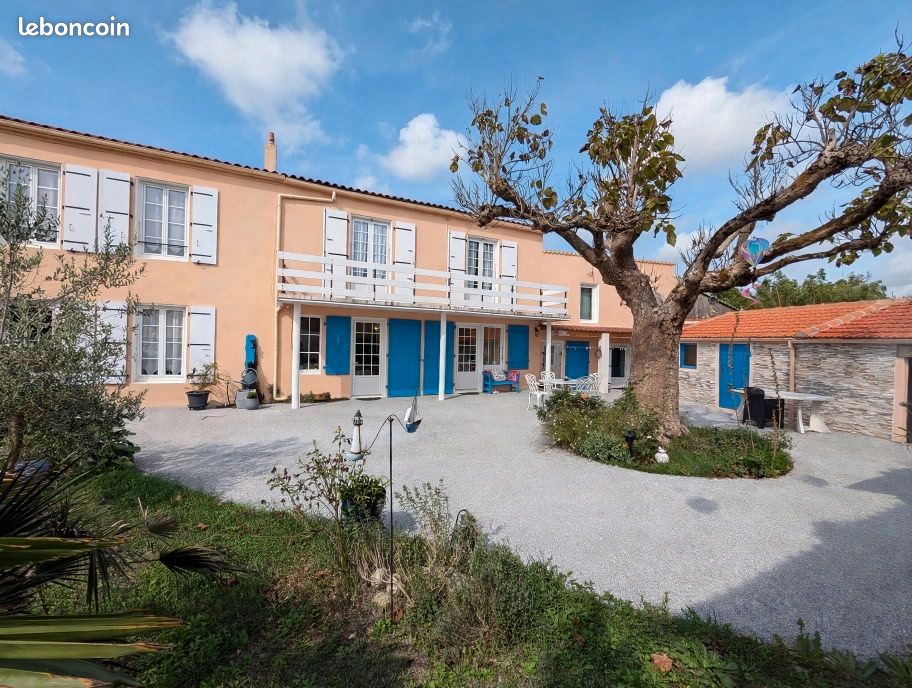 Maison 5 pièces 200 m² · à Aigrefeuille-d'Aunis · 200 m² · 388 500 €