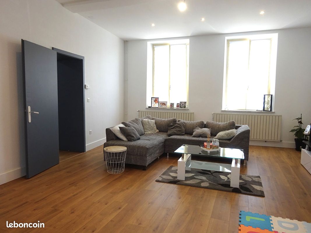 Appartement 5 pièces 139 m² · à Cattenom · 139 m² · 950 €