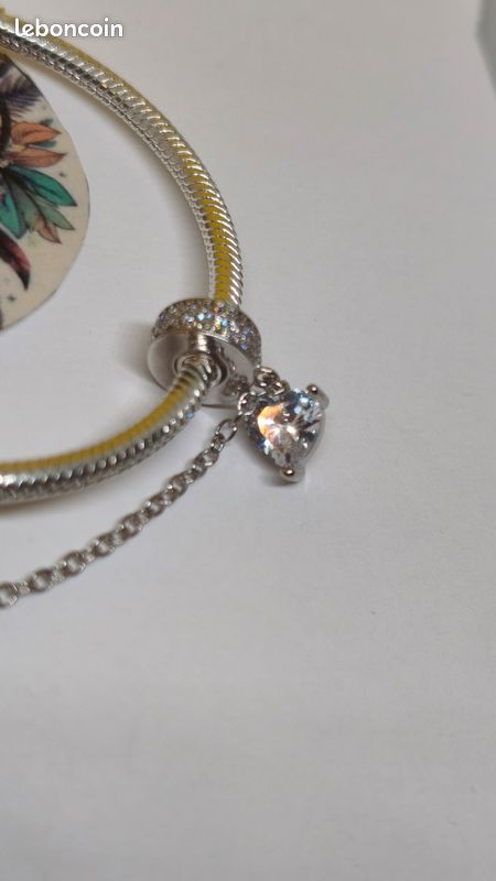Chaine charm strass (image 3)