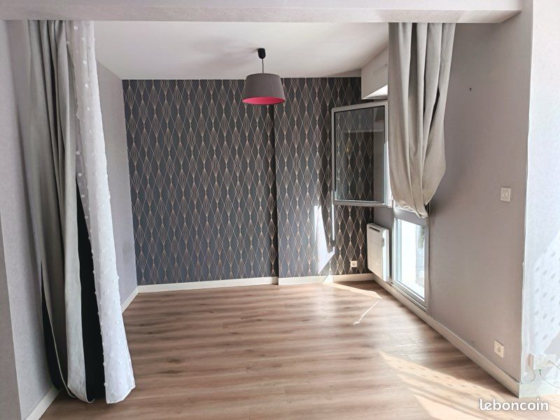 Appartement 1 pièce 40 m² · à Quimper · 40 m² · 450 €/mois