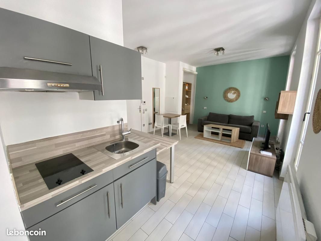 Appartement 1 pièce 27 m² · à Marseille · 27 m² · 699 €