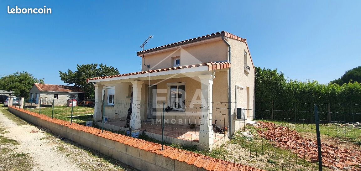 Maison 3 pièces 93 m² · à Roullet-Saint-Estèphe · 93 m² · 786 €