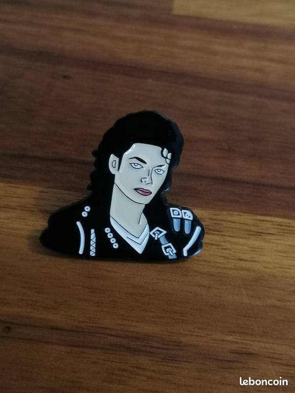 Pin's Michael Jackson (image 1)