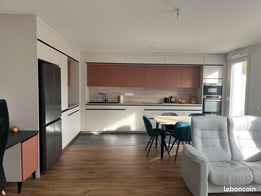 Appartement 3 pièces 72 m² · à Saint-Louis · 71,9 m² · 1 700 €/mois