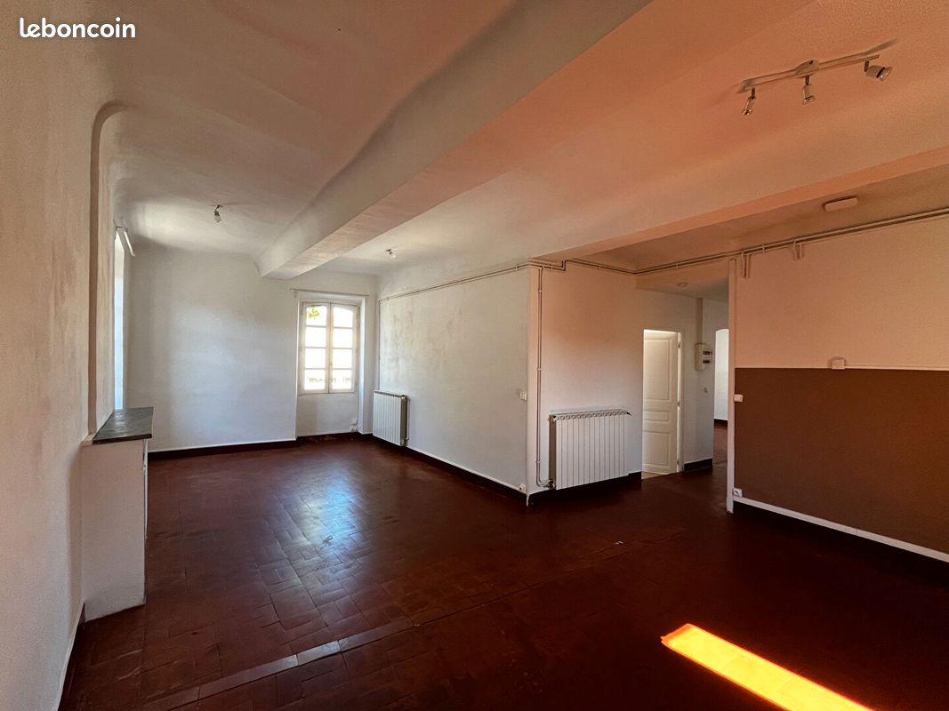 Appartement 4 pièces 86 m² · à Tourves · 86 m² · 900 €/mois