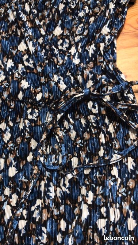 Robe courte bleue fleurs Pull&Bear belifana95 (image 5)