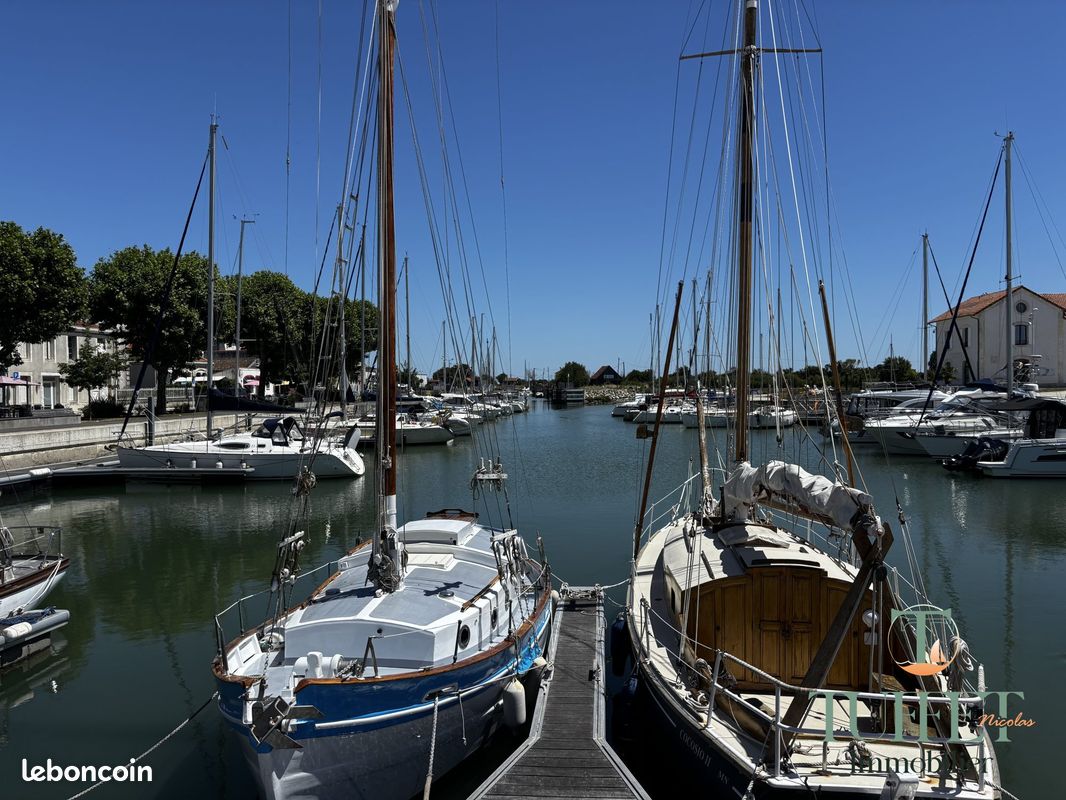 Maison 8 pièces 237 m² · à La Tremblade · 237 m² · 649 000 €