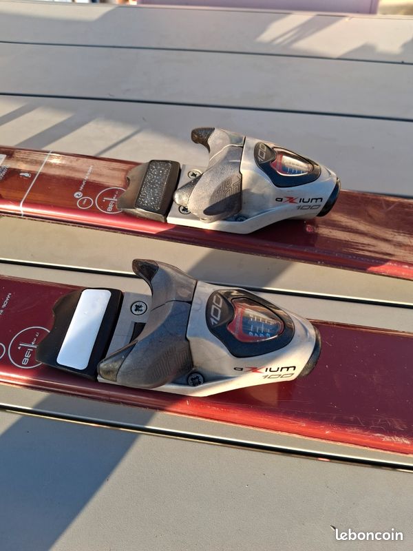 Ski Rossignol Scratch Pro Junior D'occasion Avec Fixations - Parfait Pour Débuter Le Freestyle !