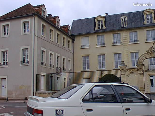 Appartement 1 pièce 30 m² · à Nevers · 30 m² · 355 €