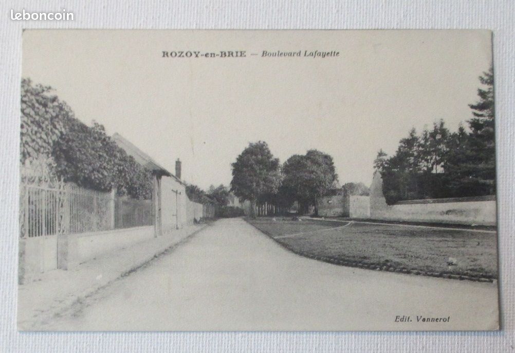 Seine et Marne : ROZAY en BRIE / ROZOY en BRIE boulevard Lafayette (erikartepostale) (image 1)