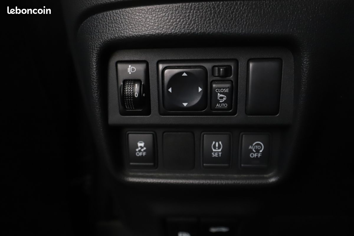 Nissan Juke 1.5 dCi N-Connecta 110 ch (image 24)