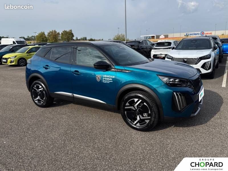 Peugeot 2008 Hybrid 145 e-DCS6 GT Exclusive (image 28)