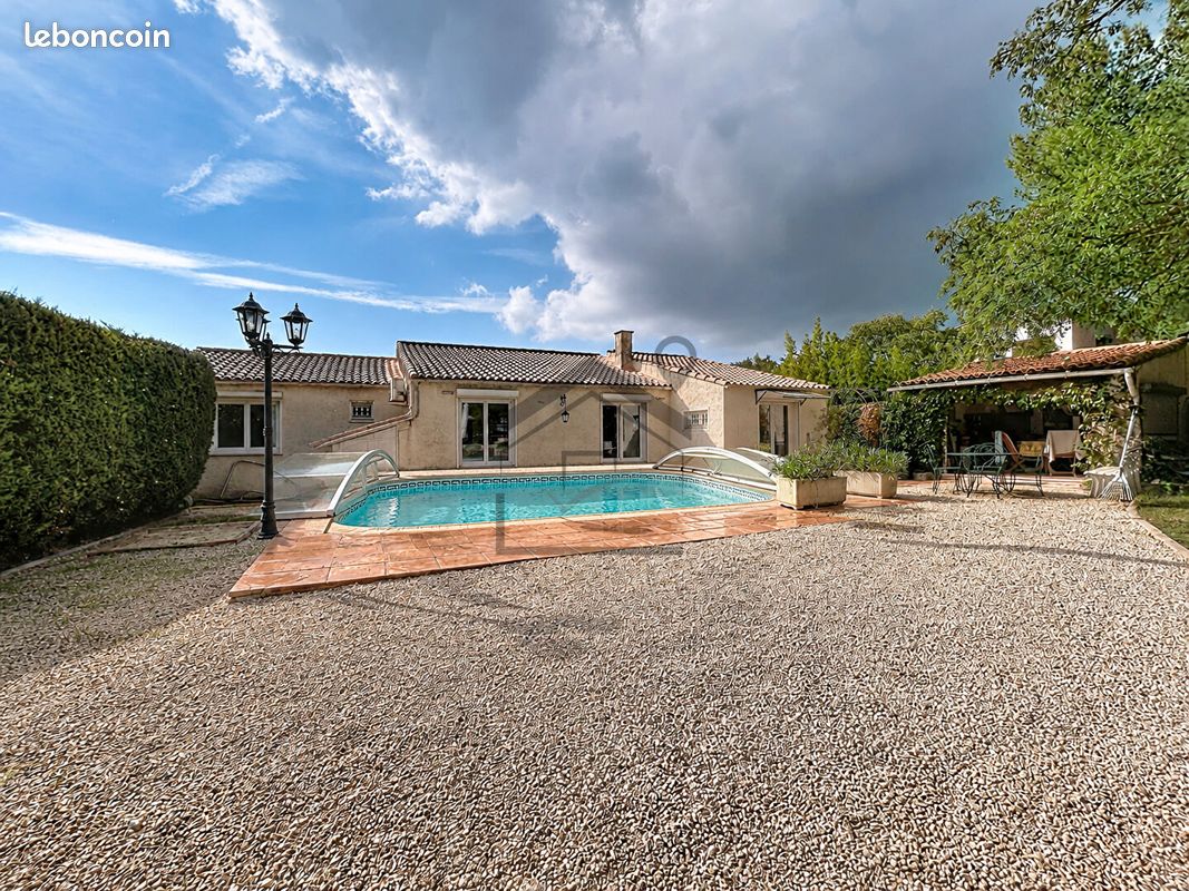 Maison 4 pièces 101 m² · aux Pennes-Mirabeau · 101 m² · 550 000 €