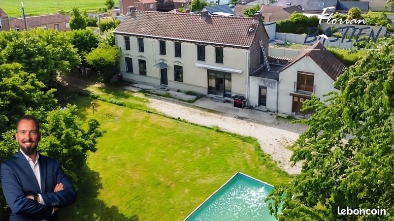 Maison 7 pièces 146 m² · à Vicq · 146 m² · 369 000 €