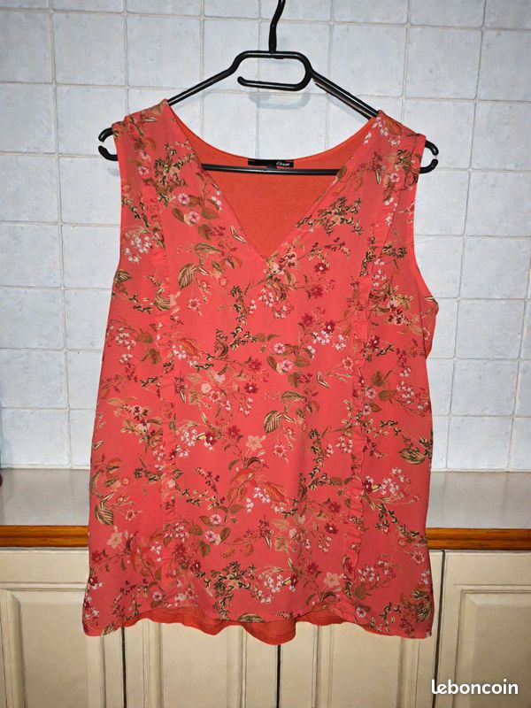 Top Fleuri ETAM – Taille 34, Multicolore, NEUF Sans étiquettes, Jamais Porté