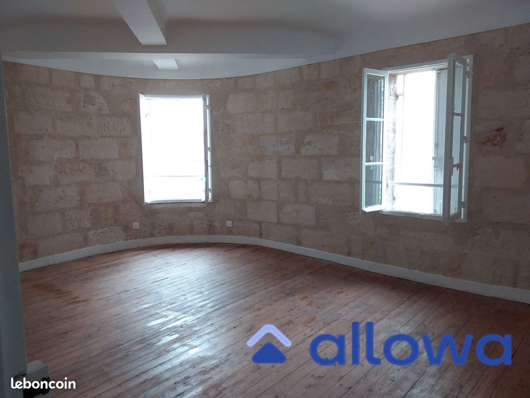 Immeuble 11 pièces 270 m² · à Coutras · 270 m² · 472 500 €
